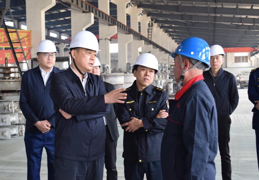 徐荣利检查大石桥市节前安全生产工作