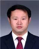 金鹏  市政府党组成员、副市长（挂职）　